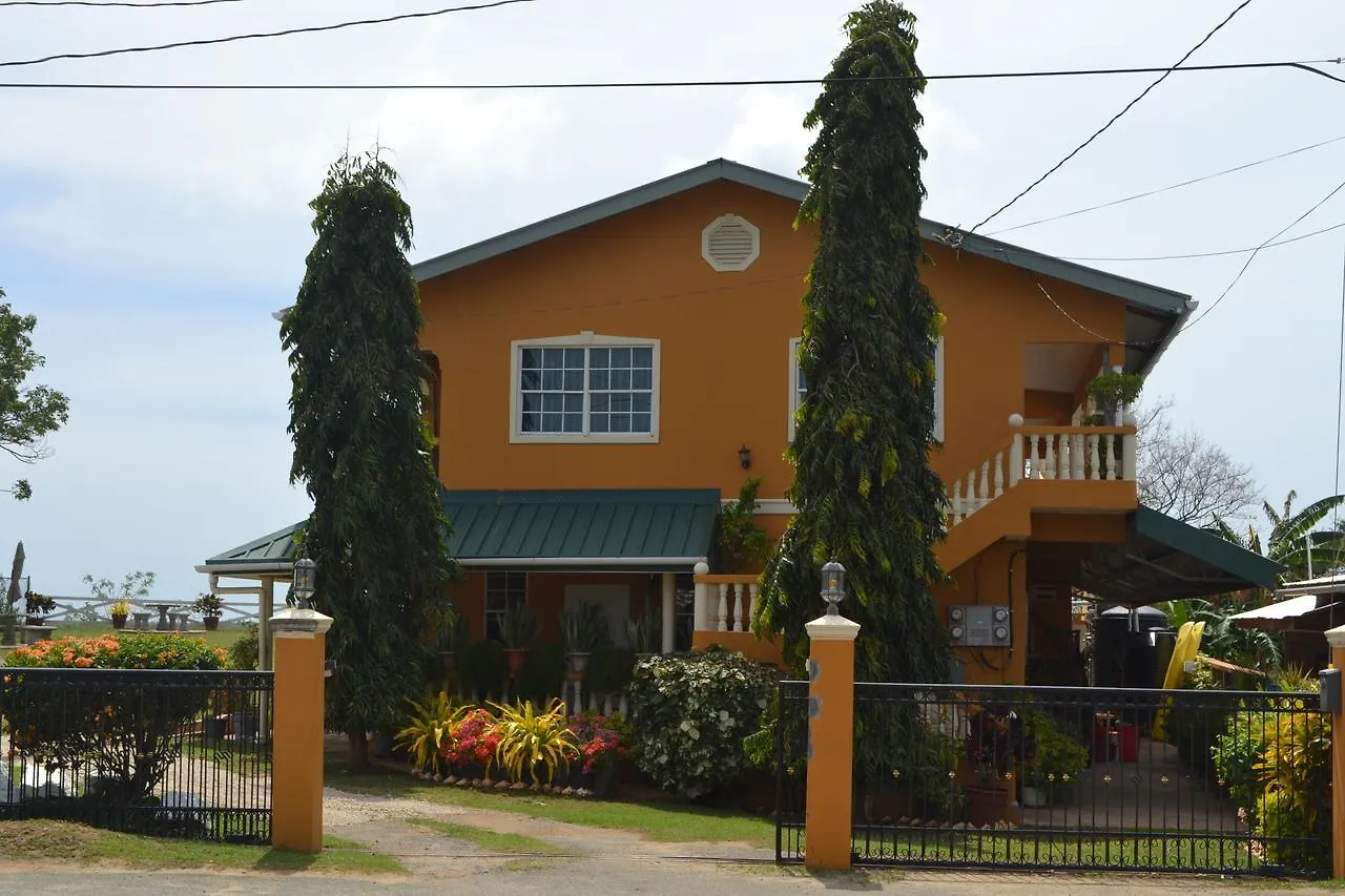 Pensjonat Hotel Buccoo Reef View